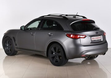 Infiniti FX Вид 2
