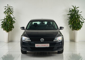 Volkswagen Jetta Вид 2